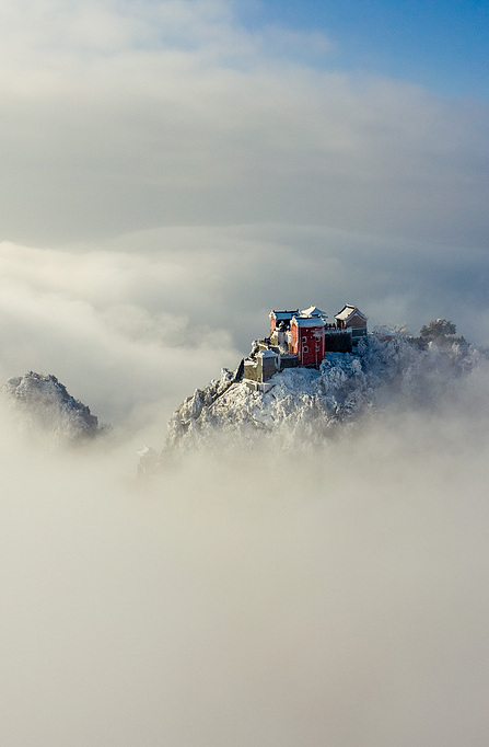 Mountain views of Wudang Shan, the spiritual home of Taoist arts featured by Lee Wudang